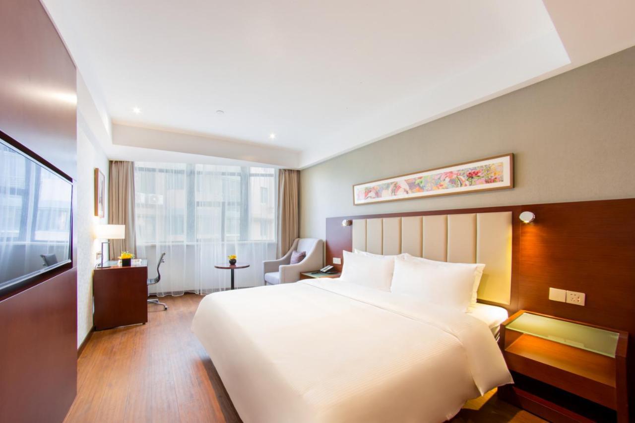Yitel Hotel Шанхай Екстер'єр фото