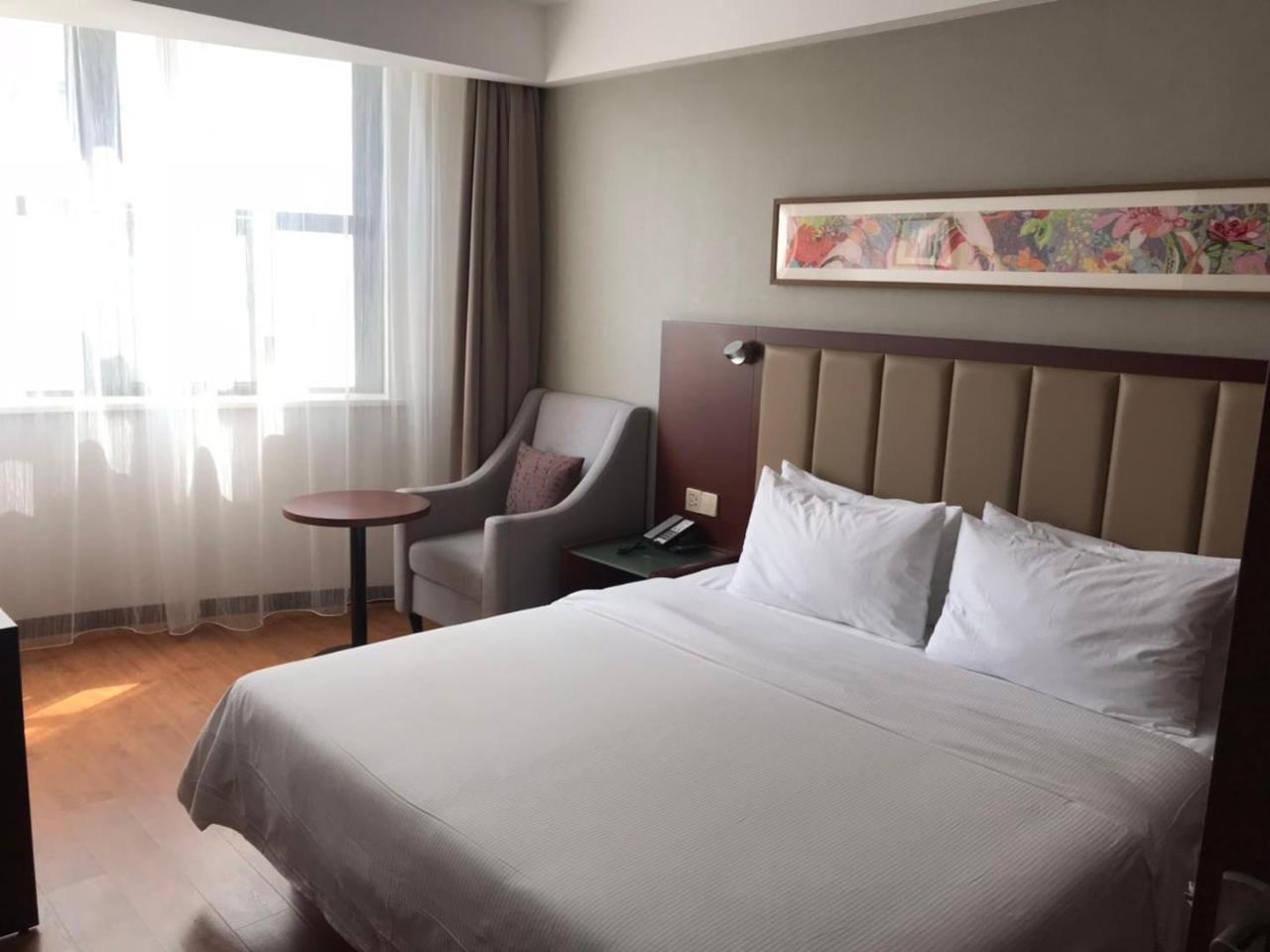 Yitel Hotel Шанхай Екстер'єр фото